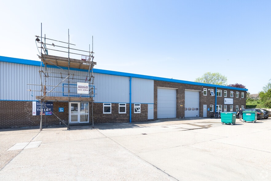 Rectory Farm Rd, Sompting to rent - Building Photo - Image 3 of 3