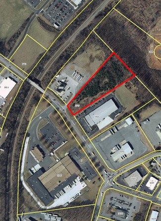 More details for 3327 Odd Fellows Rd, Lynchburg, VA - Land for Rent