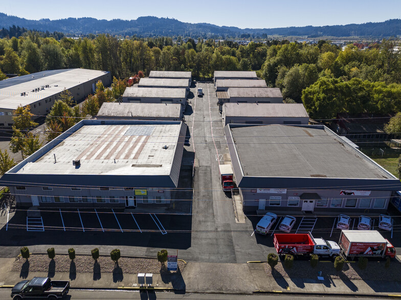 3904-3922 W 1st Ave, Eugene, OR for rent - Building Photo - Image 1 of 11