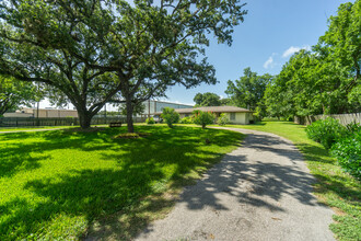 5910 Broadway st, Pearland, TX for sale Primary Photo- Image 1 of 19