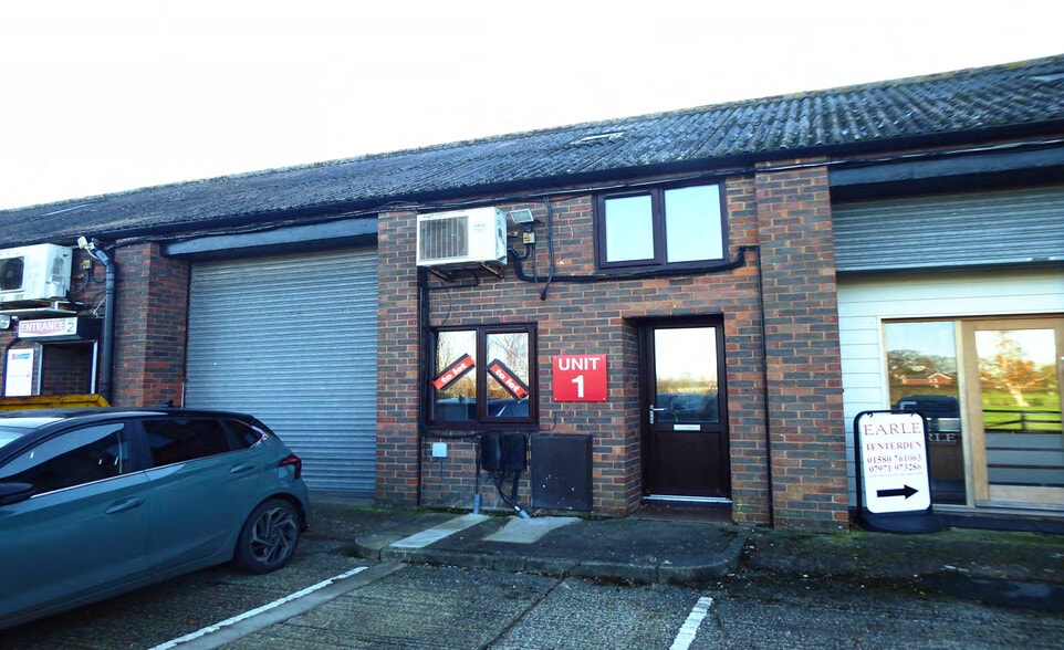 Smallhythe Road Rd, Tenterden to rent - Building Photo - Image 1 of 8