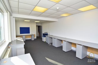 175 Dalrymple St, Greenock to rent Interior Photo- Image 2 of 4