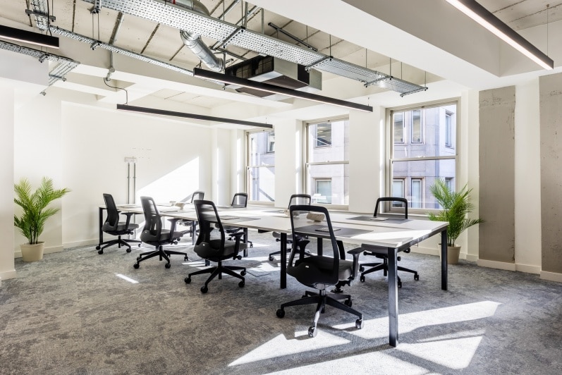 8-9 Well Ct, London to rent Interior Photo- Image 1 of 4