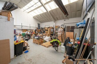 156 St Albans Rd, Sandridge to rent Interior Photo- Image 1 of 5