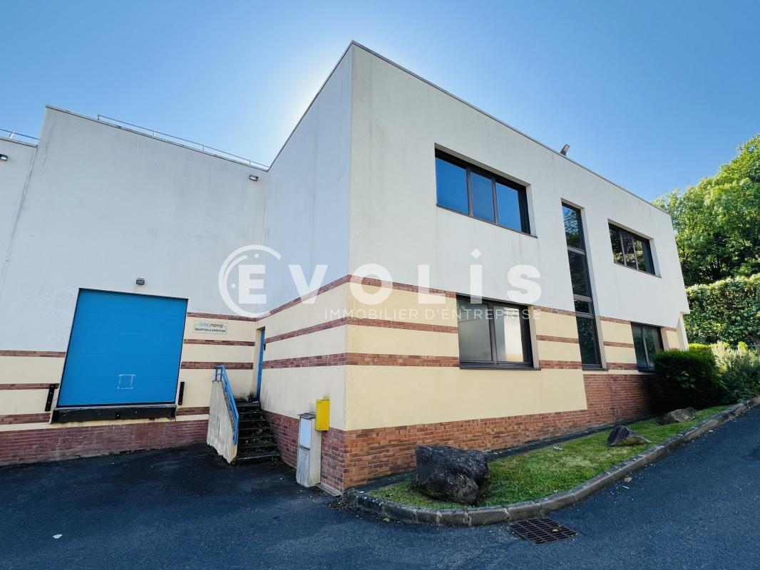 65 Avenue Du General De Gaulle, Champs-sur-Marne to rent Building Photo- Image 1 of 11