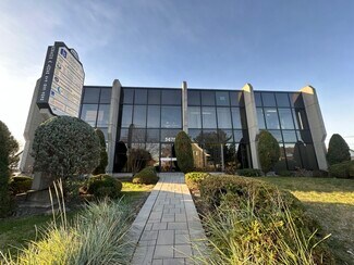 More details for 5675 Ch De Chambly, Saint-hubert, QC - Co-working to Rent