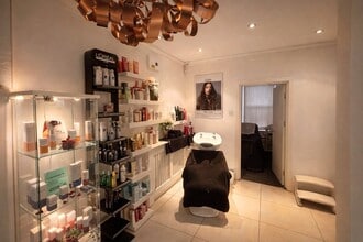 207 High St, Gosforth to rent Interior Photo- Image 2 of 3