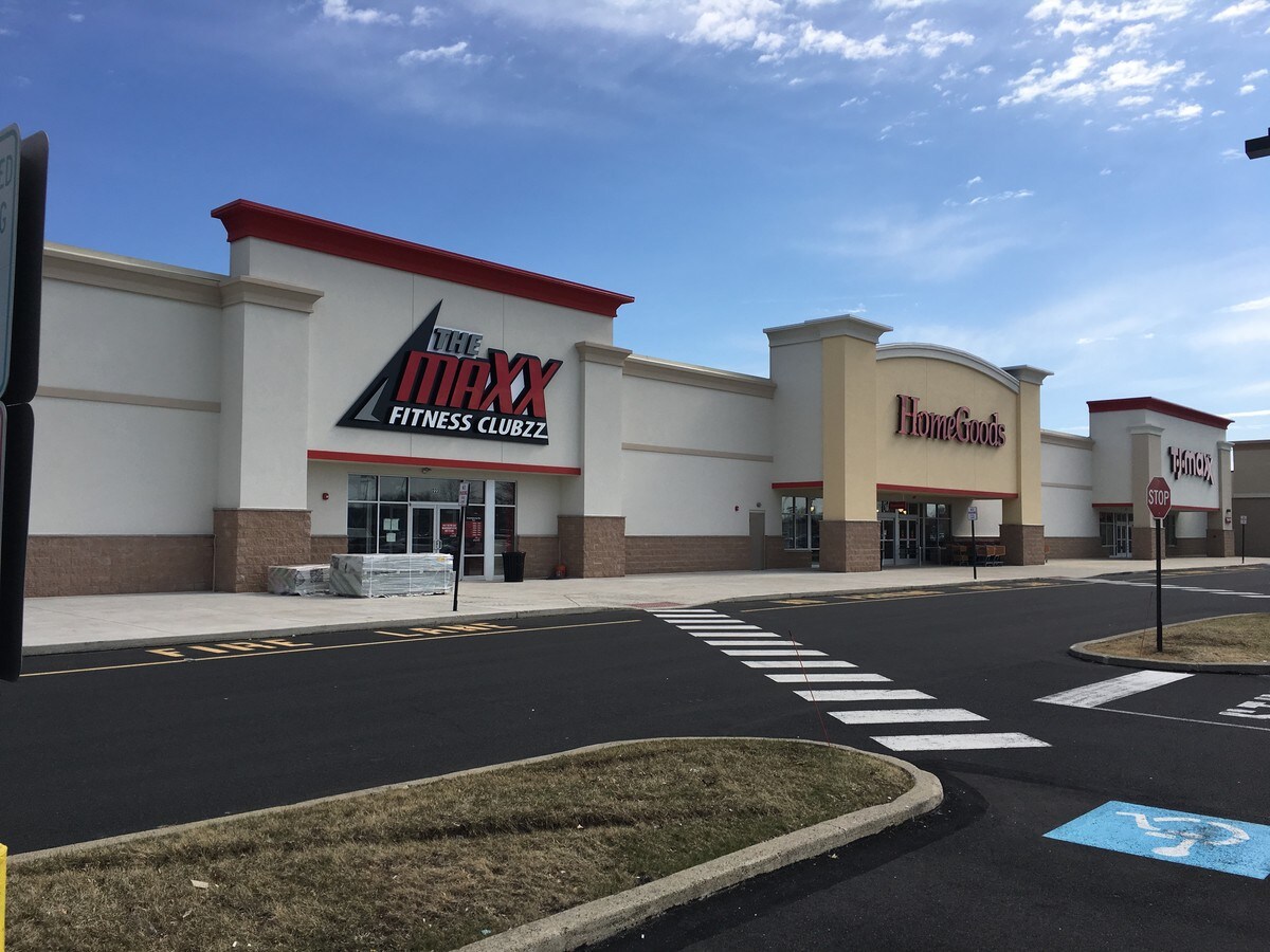 195225 NW West End Blvd, Quakertown 18951 UK