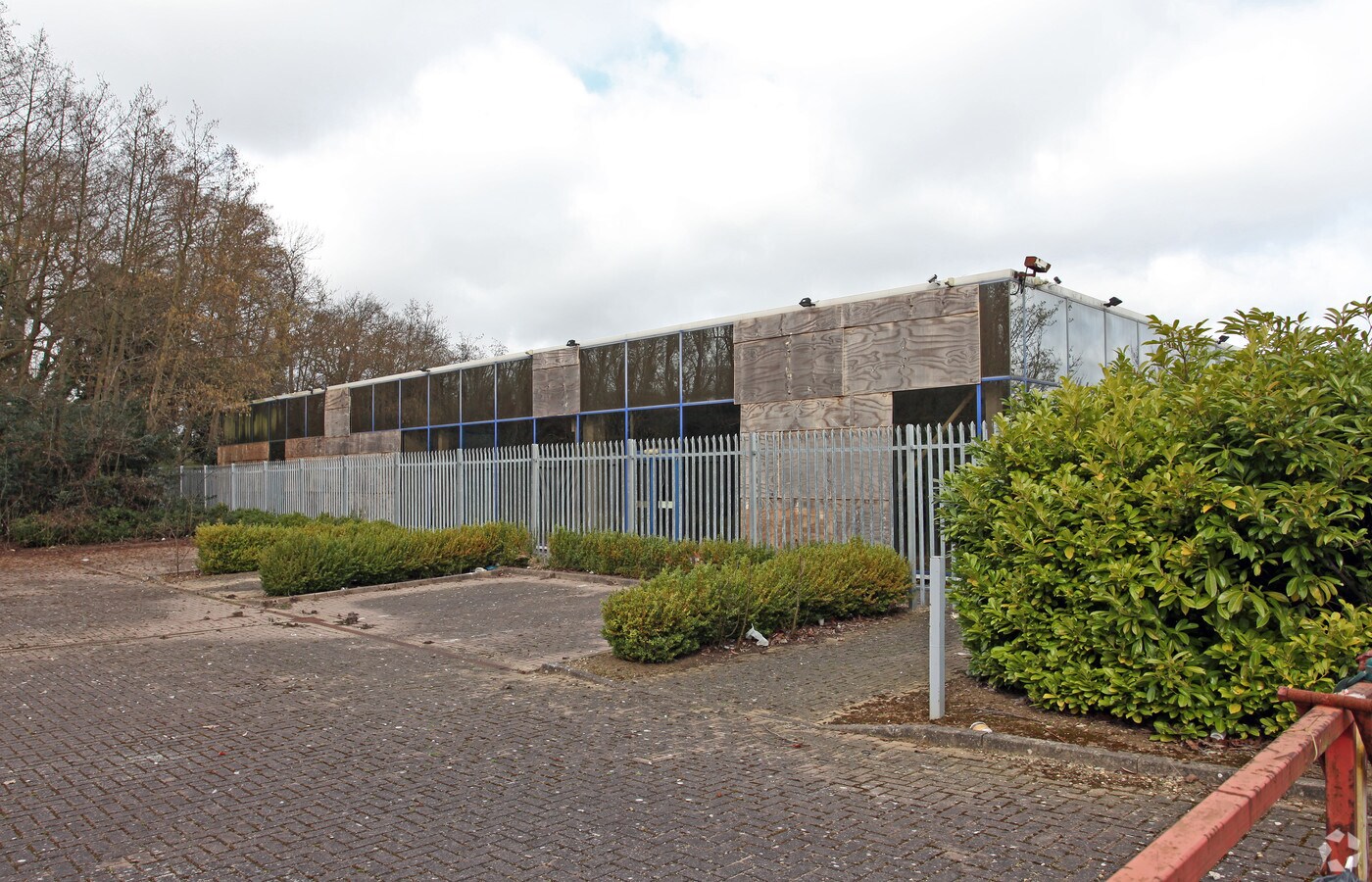 Snowdon Dr, Milton Keynes MK6 1AJ UK