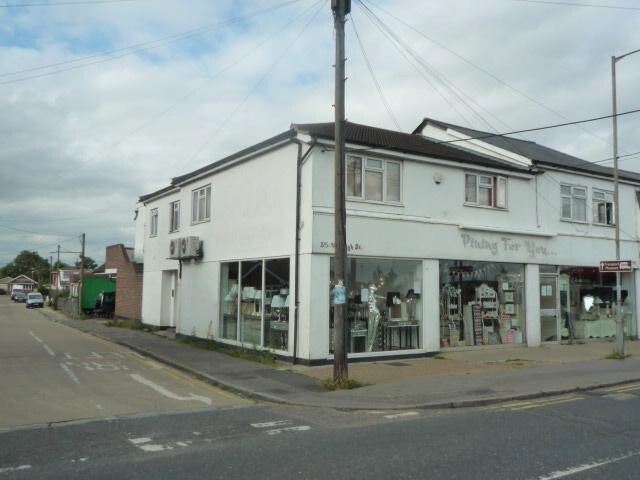35-37 High St, Canvey Island for sale - Primary Photo - Image 1 of 1