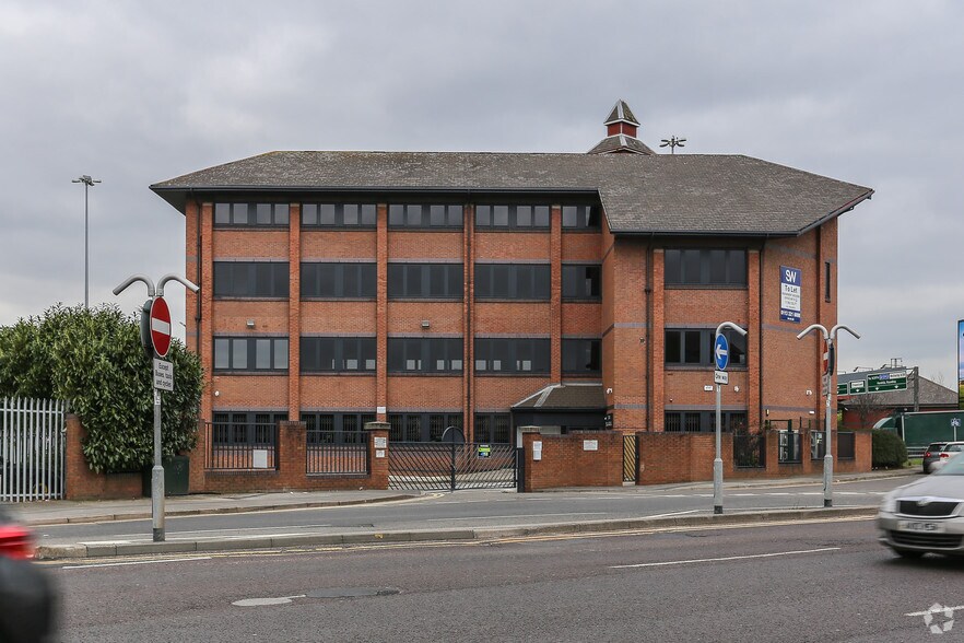 223 North St, Leeds for sale - Primary Photo - Image 1 of 1