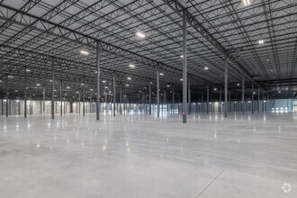 1401 N. Kirk Road, Batavia, IL to rent Interior Photo- Image 1 of 7