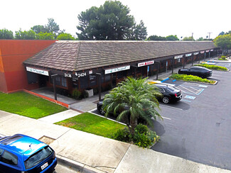 More details for 2424 N Grand Ave, Santa Ana, CA - Office, Office/Retail for Rent