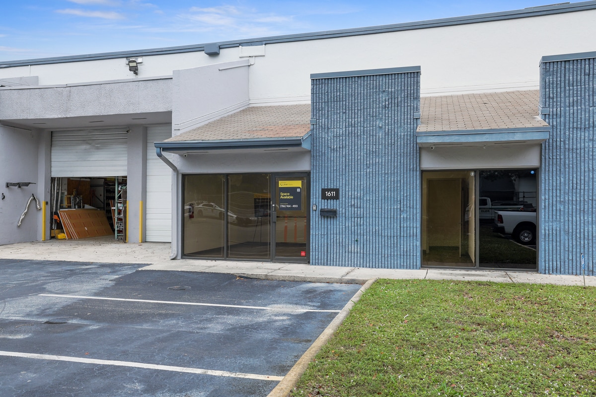 7950-7966 NW 14th St, Miami, FL to rent Building Photo- Image 1 of 15