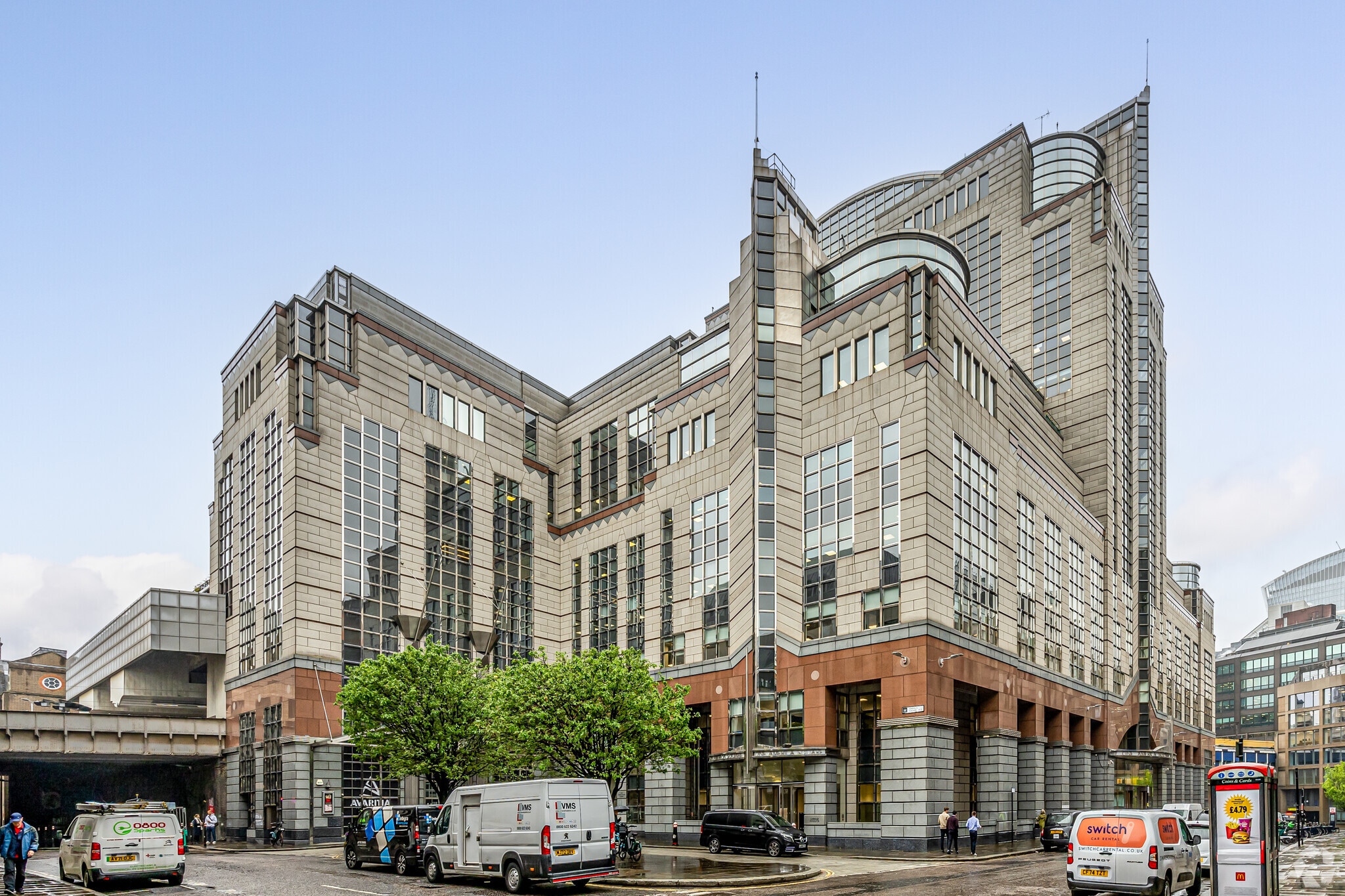 1 America Sq, London for sale Primary Photo- Image 1 of 8