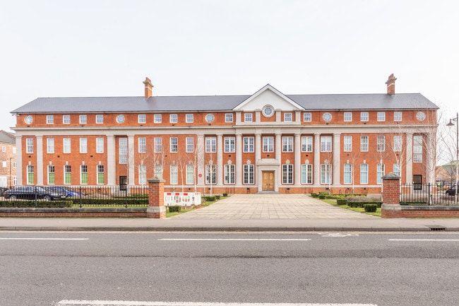 More details for The Highway, Bedford - Office to Rent