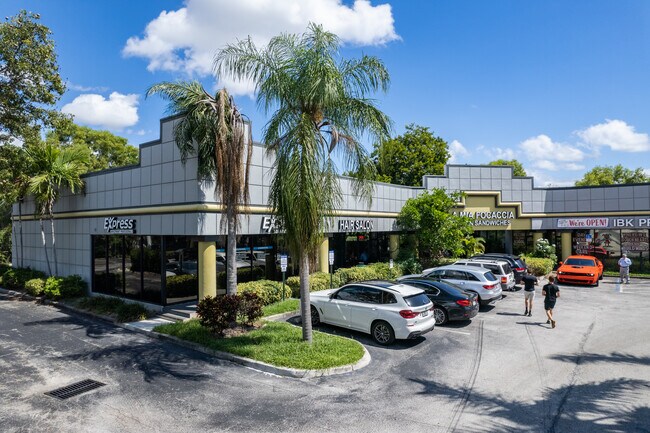 More details for 6300-6350 N Powerline Rd, Fort Lauderdale, FL - Mixed-use to Rent