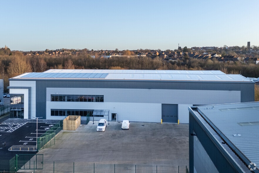 Enterprise Way, Eastwood to rent - Building Photo - Image 3 of 4