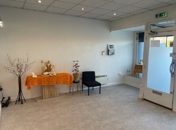 857 Honeypot Ln, Stanmore to rent Interior Photo- Image 1 of 1