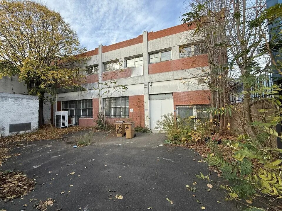 Light Industrial in Aubervilliers to rent Building Photo- Image 1 of 10