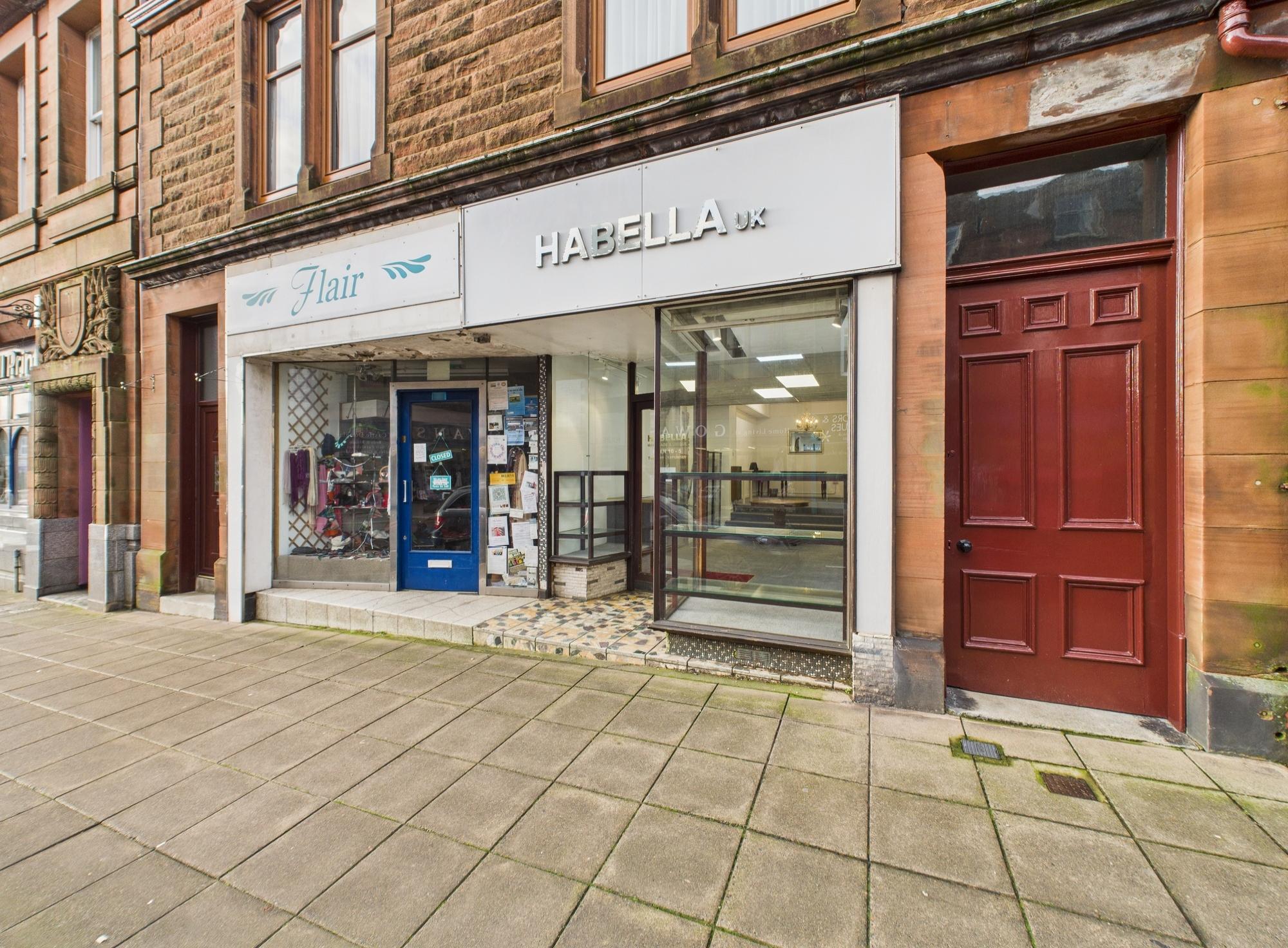 76 King St, Castle Douglas to rent Building Photo- Image 1 of 2