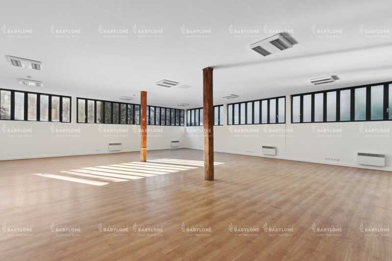 Office in Montreuil to rent - Interior Photo - Image 2 of 10