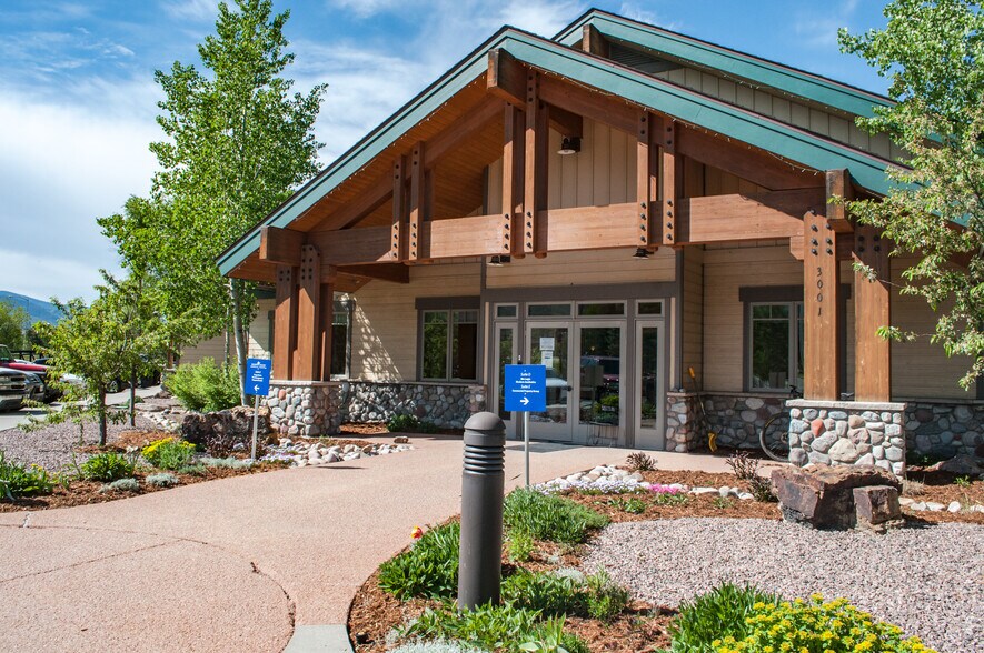 3001 S Lincoln Ave, Steamboat Springs, CO for sale - Building Photo - Image 1 of 1