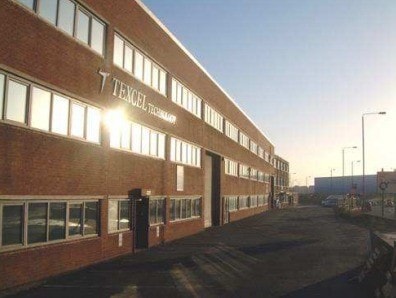 Thames Rd, Crayford to rent Building Photo- Image 1 of 6