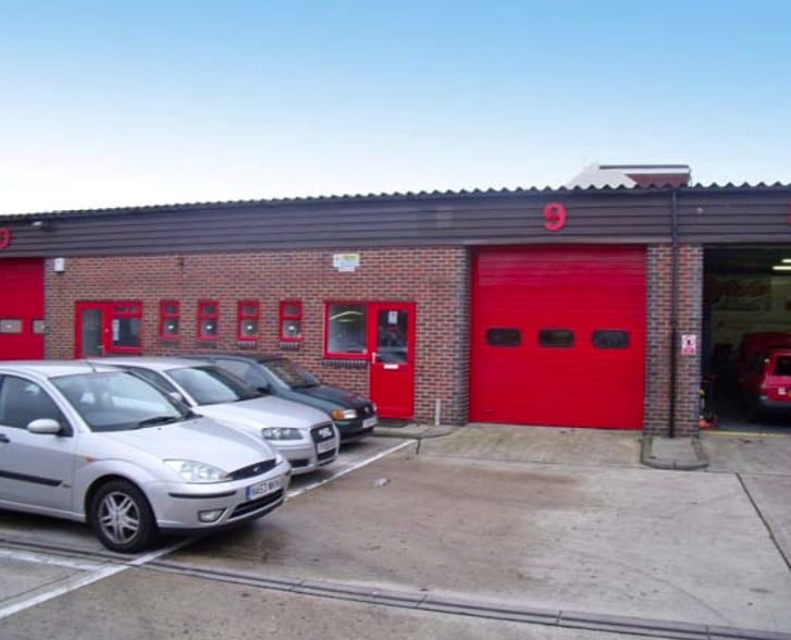 Roedean Rd, Brighton to rent - Building Photo - Image 3 of 9