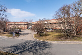 More details for 1 Edgewater Dr, Norwood, MA - Office for Rent