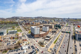 5200 St De La Savane, Montréal, QC - AERIAL map view