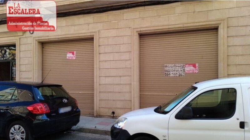 Retail in Ibi, Alicante to rent Interior Photo- Image 1 of 4