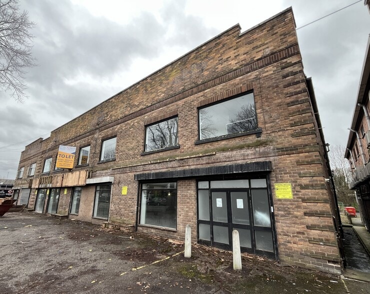 348-350 Wilderspool Causeway, Warrington to rent - Building Photo - Image 3 of 4