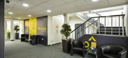 Earl Rd, Wilmslow to rent Interior Photo- Image 2 of 8