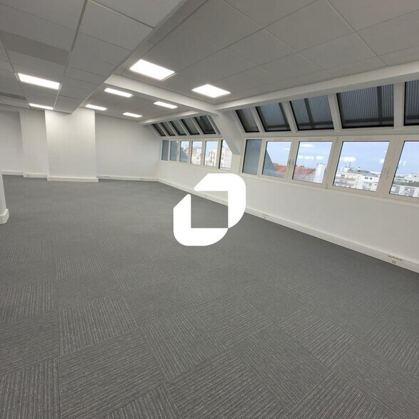 Office in Boulogne-Billancourt to rent - Interior Photo - Image 3 of 9