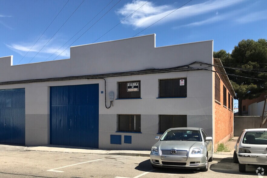 Calle Atienza, 10, Fuenlabrada, Madrid for rent - Building Photo - Image 2 of 2