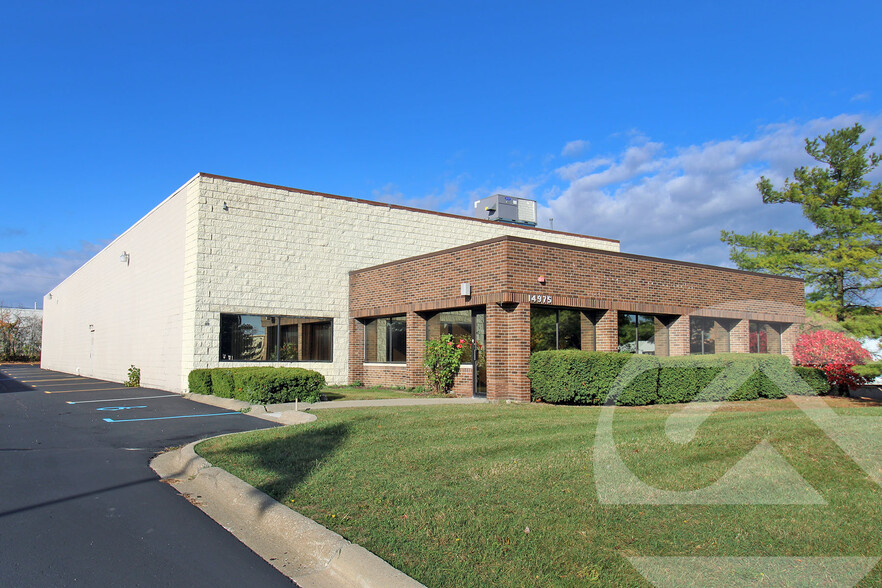 14975 Cleat St, Plymouth, MI for rent - Building Photo - Image 1 of 4