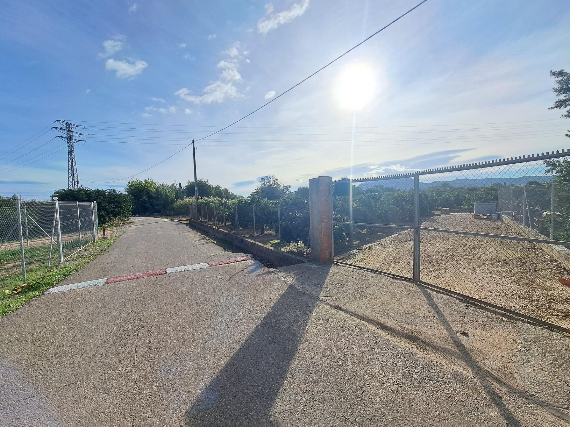 Land in Alzira, Valencia for sale Building Photo- Image 1 of 13