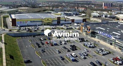 Mareuil-lès-Meaux, SEM - AERIAL map view - Image1