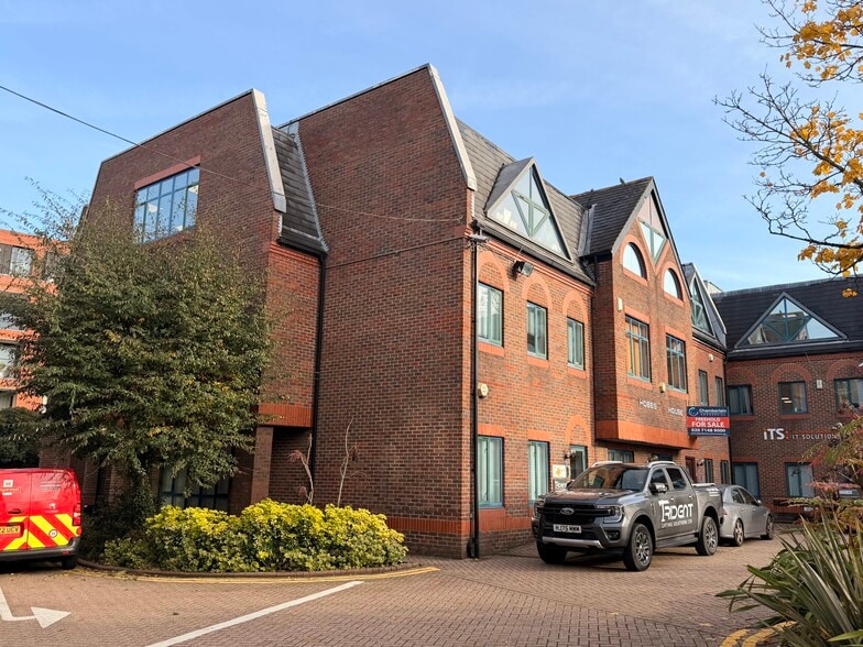 2 Bessborough Rd, Harrow to rent - Building Photo - Image 3 of 8