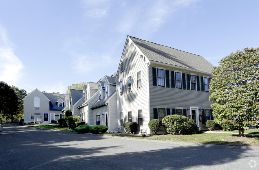 218 Boston St, Topsfield, MA for rent - Primary Photo - Image 1 of 2