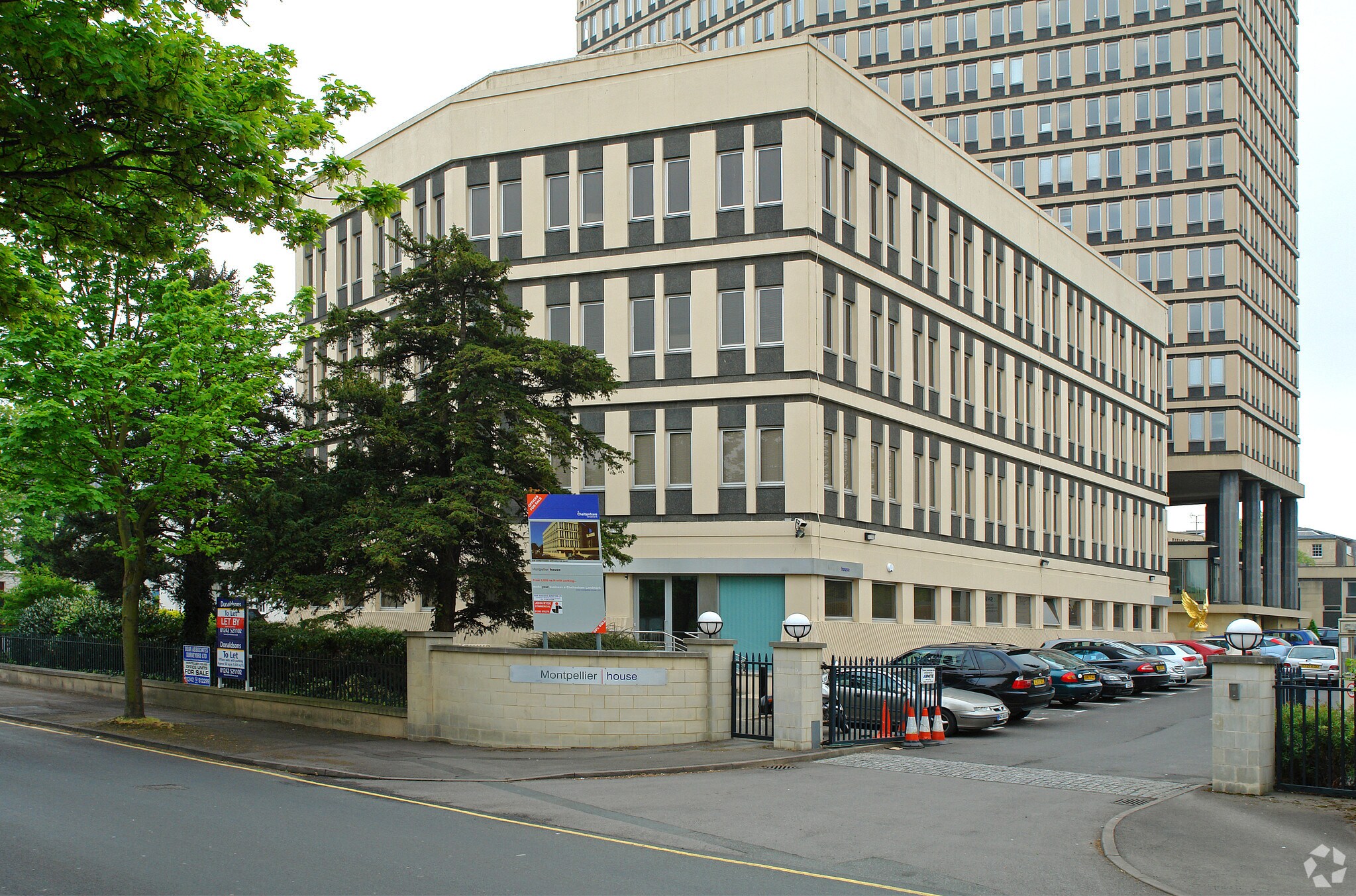 Montpellier Dr, Cheltenham for sale Primary Photo- Image 1 of 1