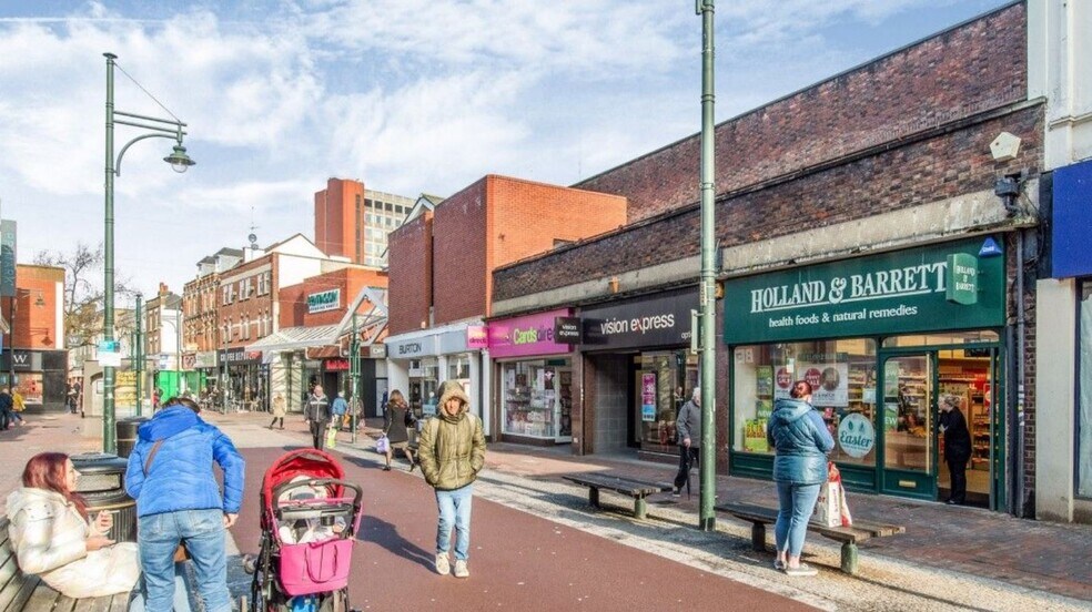 199-201 High St, Chatham for sale - Building Photo - Image 1 of 1