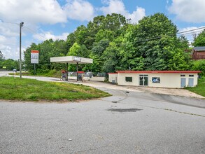 2891 Pisgah Dr, Canton, NC for sale Building Photo- Image 1 of 1