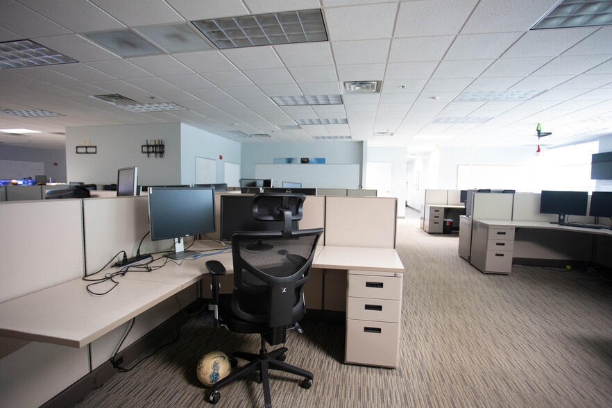 3050 Technology Pky, Orlando, FL to rent - Interior Photo - Image 3 of 6