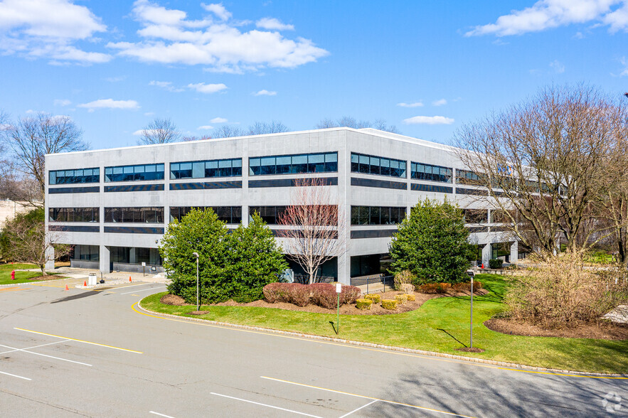 10 Lanidex Plz W, Parsippany, NJ for rent - Building Photo - Image 1 of 10