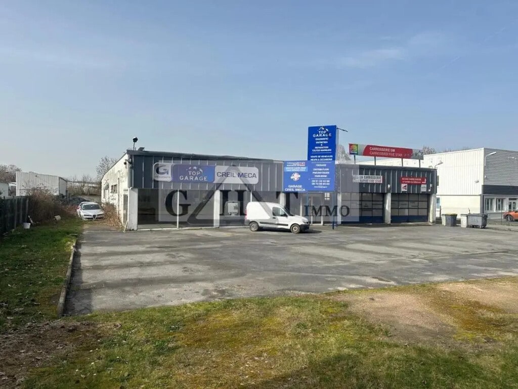 Vente Entrepôt 1 070 m² - Photo 1