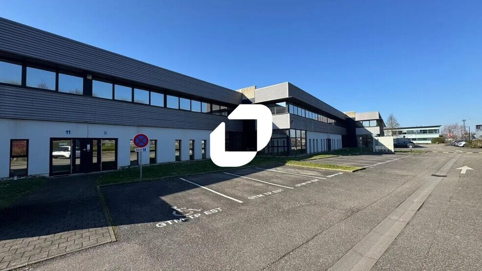 1 Rue Du Dépôt, Niederhausbergen to rent - Primary Photo - Image 1 of 21