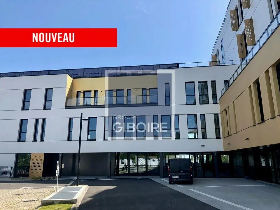 Location Bureaux 65 m² - Photo 1