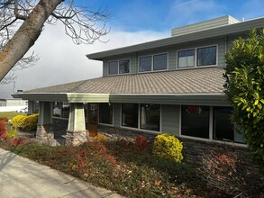 518 Washington St, Ashland, OR for rent Building Photo- Image 1 of 29